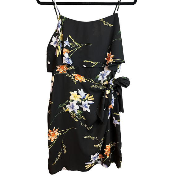 Lush Wrap Floral Dress / Mini Dress - Picture 2 of 10